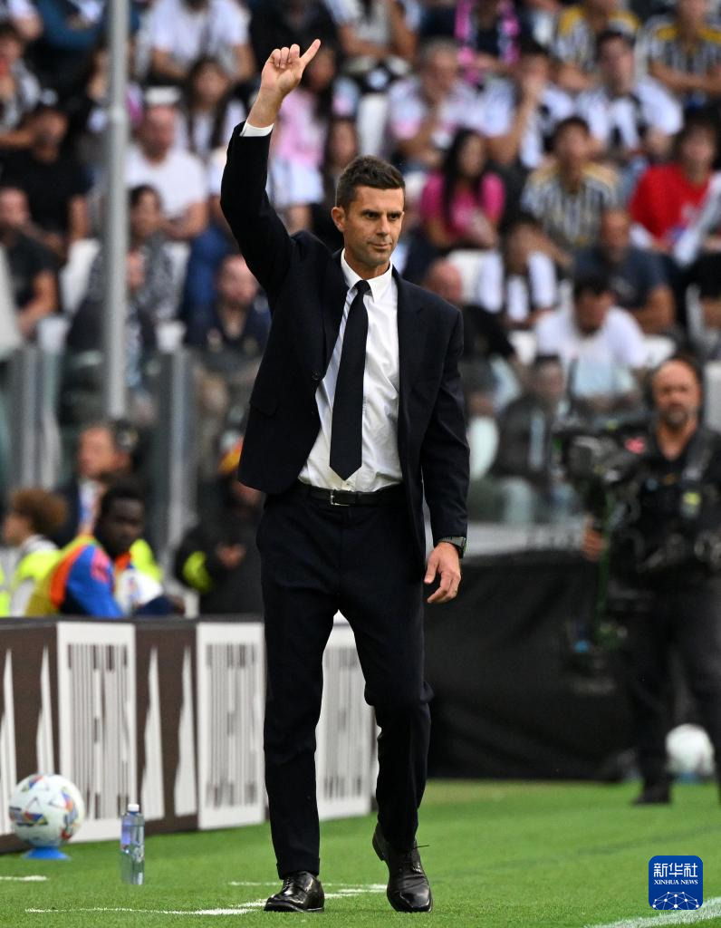 关于意甲清晨再迎强敌，那不勒斯复出首秀，主帅态度——质疑声仍在，临场指挥获称赞的信息