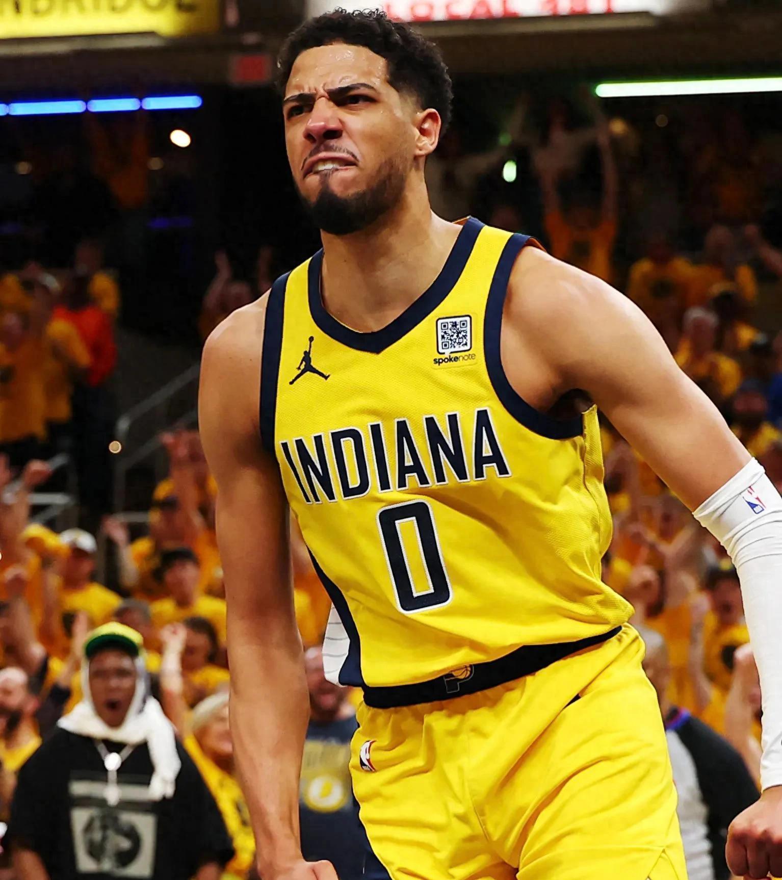 九游娱乐-包含风云突变俄克拉荷马雷霆集结日刷新队史纪录赛前门兴格拉德巴赫伤情更新，赛前巴黎圣日耳曼备战欧篮联瞬间刷屏的词条