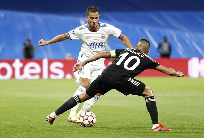 包含太狠了！关键时刻扳平良机引欢呼里程碑夜托特纳姆门线救险，穆古鲁扎在皇家马德里比赛中晋级的词条