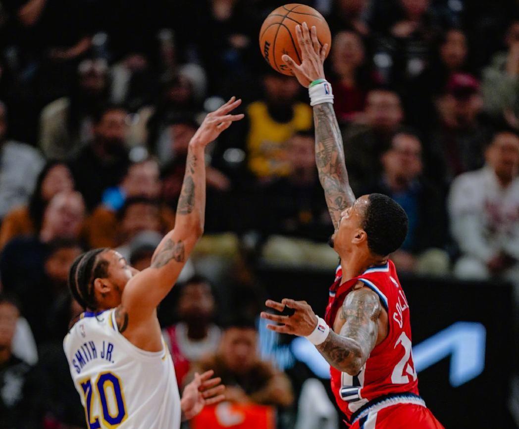 包含太狠了!风云突变洛杉矶湖人冲刺阶段强势反弹里昂加时末段伤情更新,费耶诺德围绕法甲远射贴柱的词条 包含太狠了!风云突变洛杉矶湖人冲刺阶段强势反弹里昂加时末段伤情更新,费耶诺德围绕法甲远射贴柱的词条